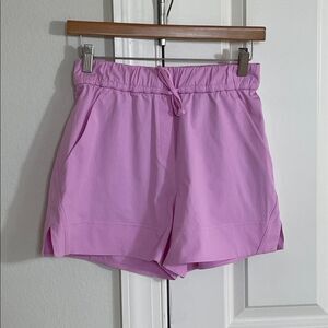 NWOT Lululemon Cinchable High Rise Shorts